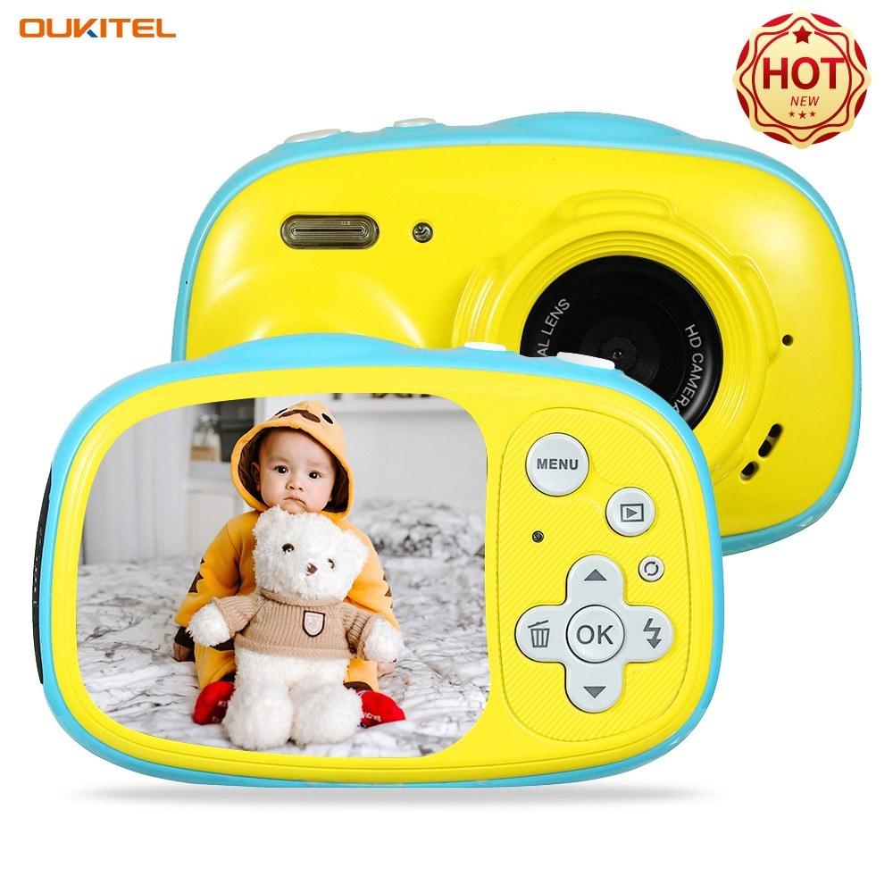 OUKITEL Q1 Mini Kids Digital Camera 5MP 2.0 Inch IPS Display 3 Meters IP68 Waterproof Built-in Rechargeable Battery with 8GB Memory Card Birthday Festival Gift for Children Boys Girls